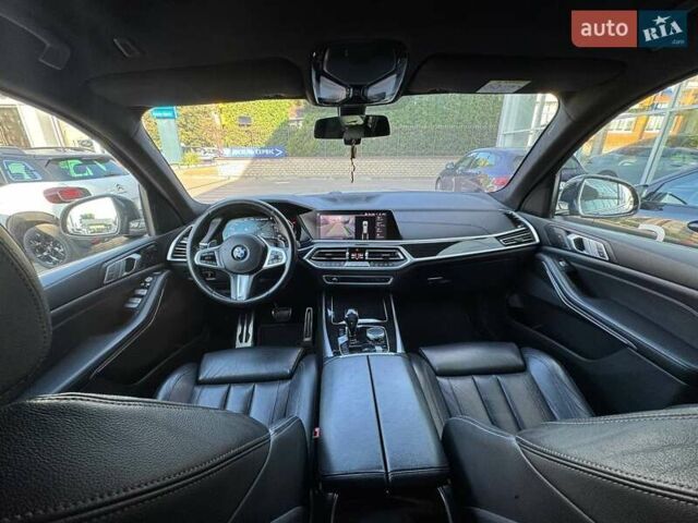 Черный БМВ X7, объемом двигателя 2.99 л и пробегом 221 тыс. км за 54900 $, фото 15 на Automoto.ua
