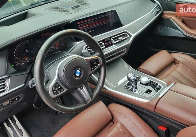 Черный БМВ X7, объемом двигателя 2.99 л и пробегом 108 тыс. км за 72000 $, фото 17 на Automoto.ua