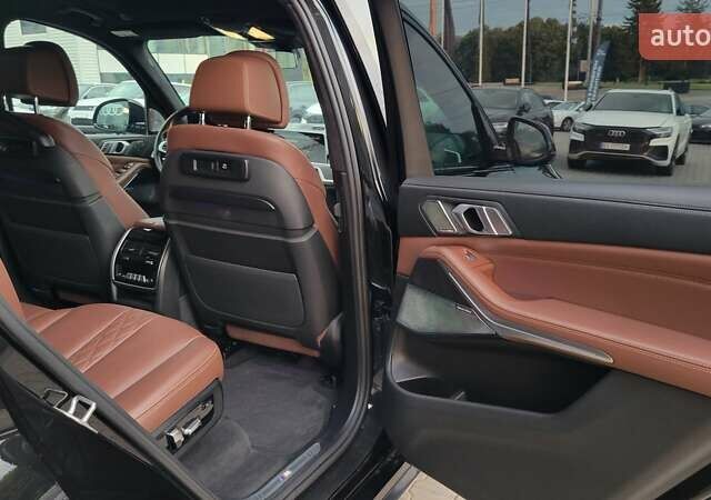 Черный БМВ X7, объемом двигателя 2.99 л и пробегом 108 тыс. км за 72000 $, фото 30 на Automoto.ua