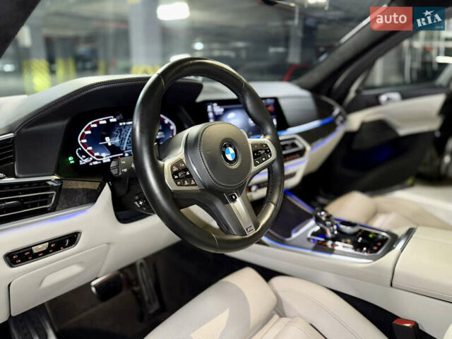 Черный БМВ X7, объемом двигателя 3 л и пробегом 74 тыс. км за 83700 $, фото 18 на Automoto.ua