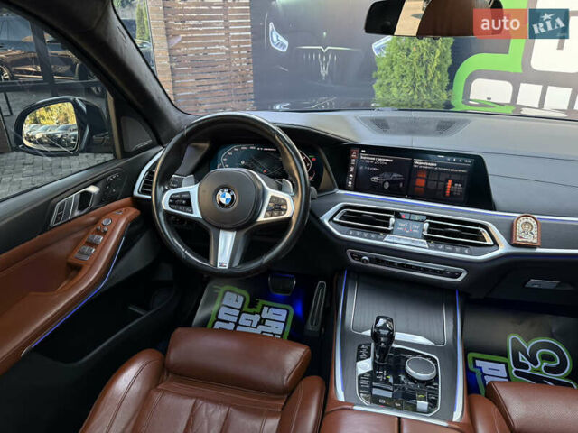 Черный БМВ X7, объемом двигателя 2.99 л и пробегом 164 тыс. км за 71500 $, фото 17 на Automoto.ua