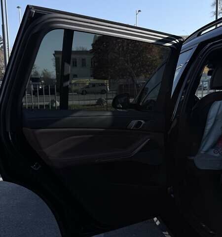 Чорний БМВ X7, об'ємом двигуна 2.99 л та пробігом 59 тис. км за 90000 $, фото 36 на Automoto.ua