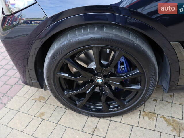 Черный БМВ X7, объемом двигателя 3 л и пробегом 164 тыс. км за 74900 $, фото 10 на Automoto.ua
