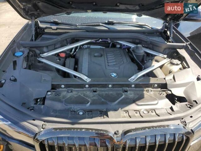 Черный БМВ X7, объемом двигателя 3 л и пробегом 131 тыс. км за 39500 $, фото 11 на Automoto.ua