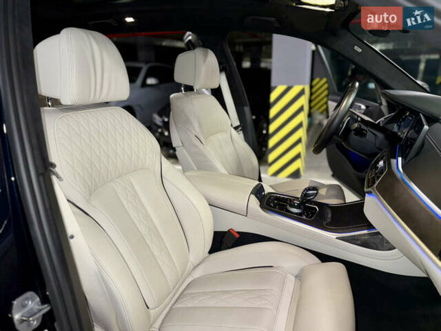 Черный БМВ X7, объемом двигателя 3 л и пробегом 74 тыс. км за 83700 $, фото 41 на Automoto.ua