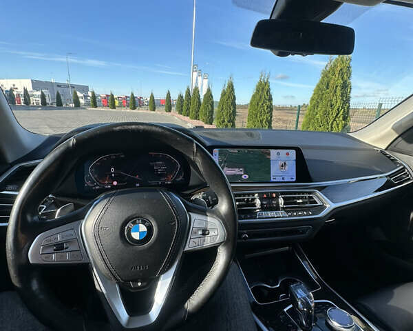 Черный БМВ X7, объемом двигателя 3 л и пробегом 153 тыс. км за 54000 $, фото 10 на Automoto.ua