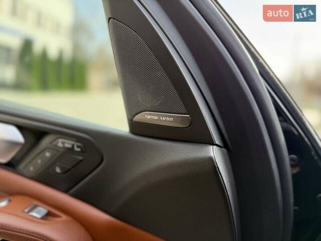 Черный БМВ X7, объемом двигателя 3 л и пробегом 43 тыс. км за 72900 $, фото 24 на Automoto.ua