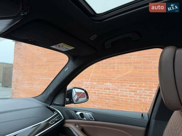 Черный БМВ X7, объемом двигателя 2.99 л и пробегом 124 тыс. км за 74900 $, фото 31 на Automoto.ua