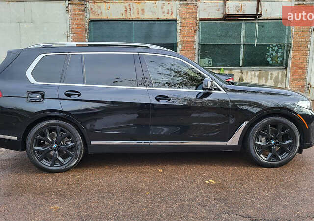 Черный БМВ X7, объемом двигателя 3 л и пробегом 100 тыс. км за 65000 $, фото 23 на Automoto.ua