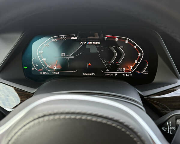 Черный БМВ X7, объемом двигателя 4.39 л и пробегом 107 тыс. км за 70600 $, фото 24 на Automoto.ua