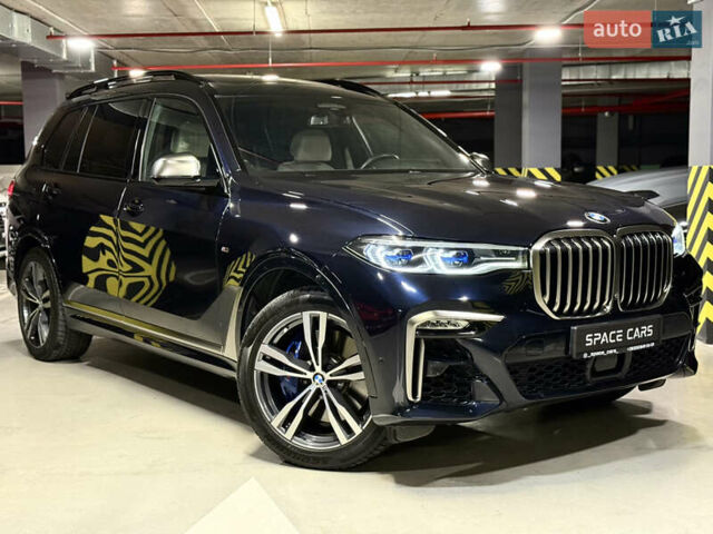 Черный БМВ X7, объемом двигателя 3 л и пробегом 74 тыс. км за 83700 $, фото 3 на Automoto.ua