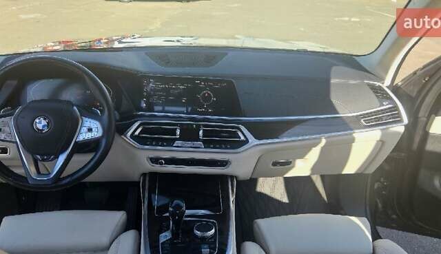Черный БМВ X7, объемом двигателя 2.99 л и пробегом 108 тыс. км за 55700 $, фото 4 на Automoto.ua