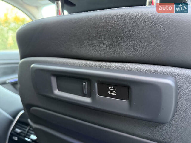 Черный БМВ X7, объемом двигателя 3 л и пробегом 195 тыс. км за 53300 $, фото 68 на Automoto.ua