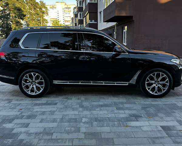 Черный БМВ X7, объемом двигателя 2.99 л и пробегом 86 тыс. км за 72999 $, фото 11 на Automoto.ua