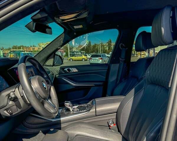 Черный БМВ X7, объемом двигателя 2.99 л и пробегом 63 тыс. км за 87000 $, фото 16 на Automoto.ua