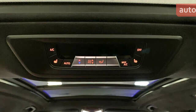 Черный БМВ X7, объемом двигателя 2.99 л и пробегом 105 тыс. км за 81100 $, фото 32 на Automoto.ua