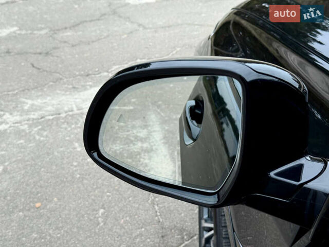 Чорний БМВ X7, об'ємом двигуна 4.39 л та пробігом 102 тис. км за 78777 $, фото 74 на Automoto.ua
