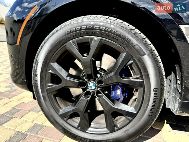 Черный БМВ X7, объемом двигателя 3 л и пробегом 195 тыс. км за 53300 $, фото 10 на Automoto.ua