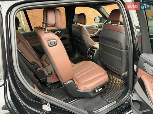 Черный БМВ X7, объемом двигателя 2.99 л и пробегом 124 тыс. км за 74900 $, фото 55 на Automoto.ua