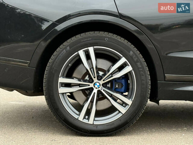 Черный БМВ X7, объемом двигателя 4.39 л и пробегом 102 тыс. км за 78500 $, фото 36 на Automoto.ua