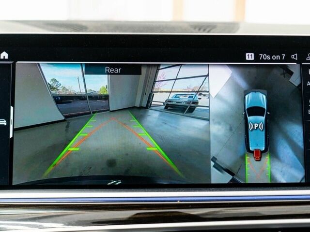 Черный БМВ X7, объемом двигателя 3 л и пробегом 32 тыс. км за 60000 $, фото 16 на Automoto.ua