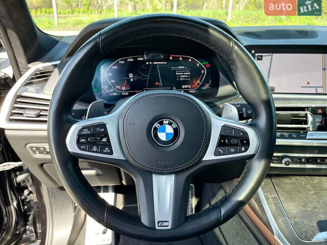 Черный БМВ X7, объемом двигателя 2.99 л и пробегом 105 тыс. км за 81100 $, фото 34 на Automoto.ua