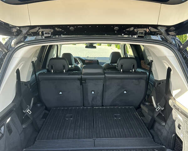 Черный БМВ X7, объемом двигателя 3 л и пробегом 153 тыс. км за 54000 $, фото 14 на Automoto.ua