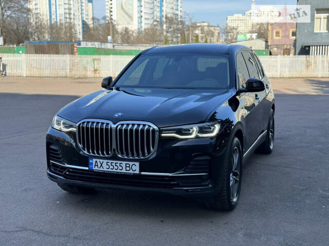 Чорний БМВ X7, об'ємом двигуна 3 л та пробігом 72 тис. км за 75500 $, фото 1 на Automoto.ua