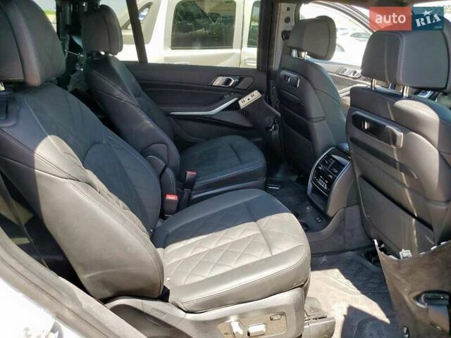 Черный БМВ X7, объемом двигателя 3 л и пробегом 25 тыс. км за 38000 $, фото 9 на Automoto.ua