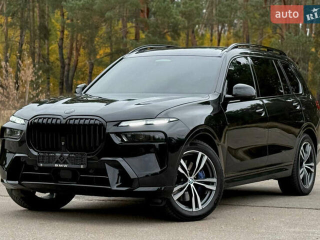 Черный БМВ X7, объемом двигателя 4.39 л и пробегом 102 тыс. км за 78500 $, фото 3 на Automoto.ua