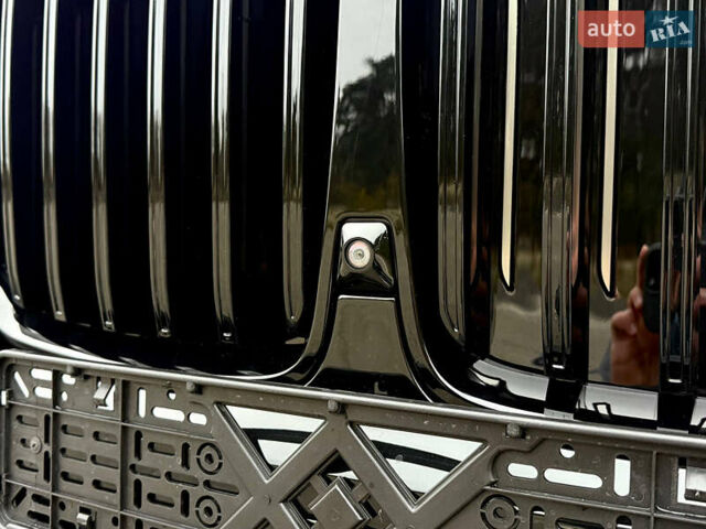 Чорний БМВ X7, об'ємом двигуна 4.39 л та пробігом 102 тис. км за 78777 $, фото 72 на Automoto.ua