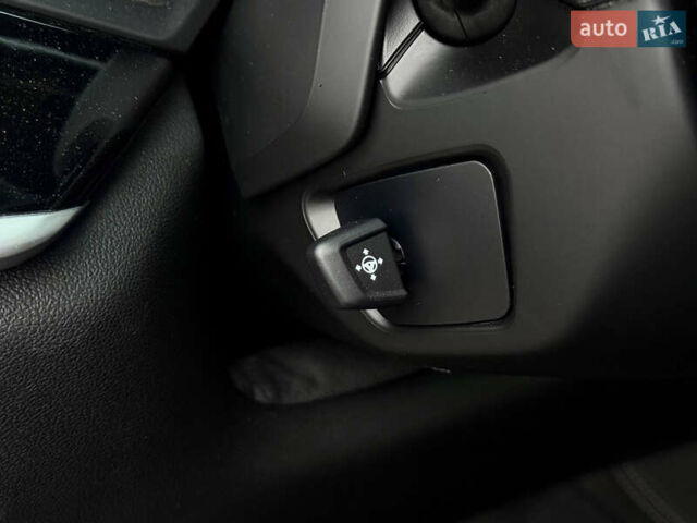 Чорний БМВ X7, об'ємом двигуна 4.39 л та пробігом 102 тис. км за 78777 $, фото 95 на Automoto.ua