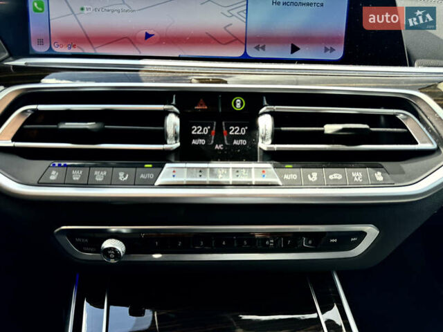 Черный БМВ X7, объемом двигателя 3 л и пробегом 195 тыс. км за 53300 $, фото 33 на Automoto.ua