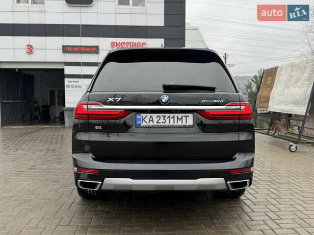 Чорний БМВ X7, об'ємом двигуна 2.99 л та пробігом 160 тис. км за 67000 $, фото 7 на Automoto.ua