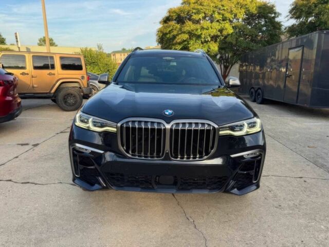 Черный БМВ X7, объемом двигателя 4.4 л и пробегом 41 тыс. км за 12000 $, фото 1 на Automoto.ua