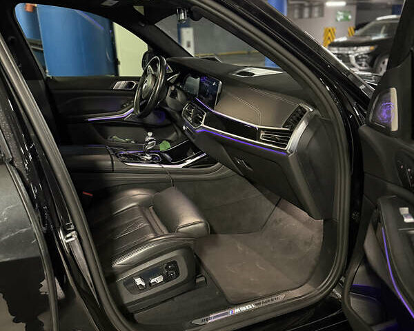Чорний БМВ X7, об'ємом двигуна 4.39 л та пробігом 83 тис. км за 80000 $, фото 6 на Automoto.ua
