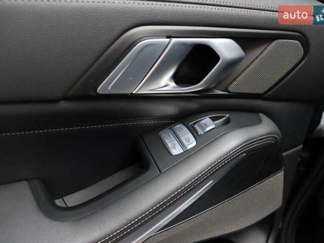 Черный БМВ X7, объемом двигателя 3 л и пробегом 164 тыс. км за 74900 $, фото 39 на Automoto.ua