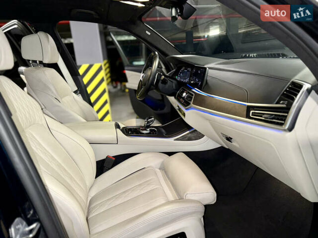 Черный БМВ X7, объемом двигателя 3 л и пробегом 74 тыс. км за 83700 $, фото 39 на Automoto.ua