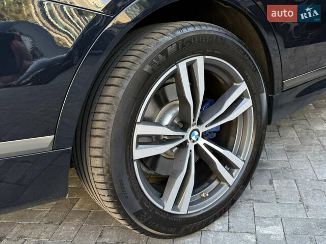 Черный БМВ X7, объемом двигателя 2.99 л и пробегом 164 тыс. км за 71500 $, фото 69 на Automoto.ua