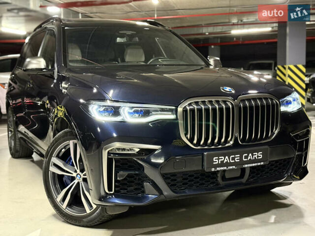 Черный БМВ X7, объемом двигателя 3 л и пробегом 74 тыс. км за 83700 $, фото 1 на Automoto.ua