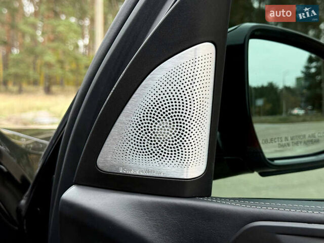 Чорний БМВ X7, об'ємом двигуна 4.39 л та пробігом 102 тис. км за 78777 $, фото 71 на Automoto.ua