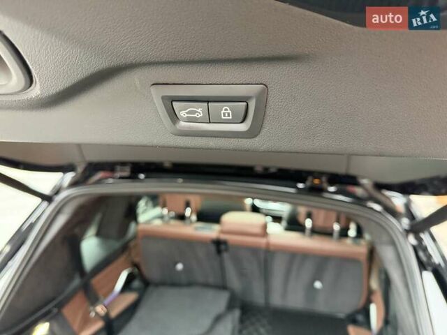 Черный БМВ X7, объемом двигателя 2.99 л и пробегом 124 тыс. км за 74900 $, фото 37 на Automoto.ua