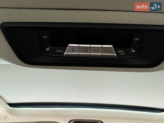 Чорний БМВ X7, об'ємом двигуна 3 л та пробігом 147 тис. км за 54900 $, фото 44 на Automoto.ua