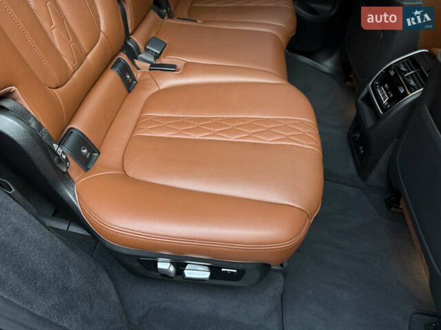 Черный БМВ X7, объемом двигателя 2.99 л и пробегом 164 тыс. км за 71500 $, фото 42 на Automoto.ua