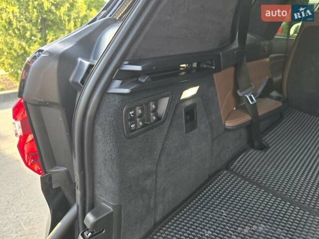 Черный БМВ X7, объемом двигателя 2.99 л и пробегом 63 тыс. км за 87500 $, фото 40 на Automoto.ua