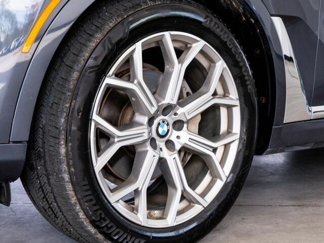 Черный БМВ X7, объемом двигателя 3 л и пробегом 32 тыс. км за 60000 $, фото 5 на Automoto.ua