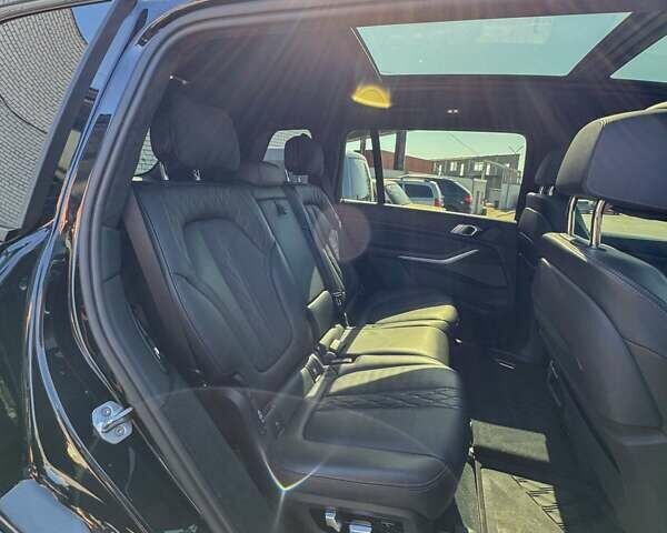 Черный БМВ X7, объемом двигателя 2.99 л и пробегом 63 тыс. км за 87000 $, фото 22 на Automoto.ua