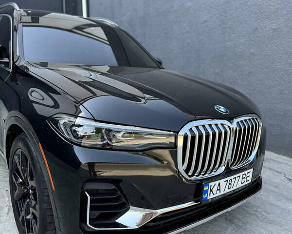 Черный БМВ X7, объемом двигателя 4.39 л и пробегом 118 тыс. км за 75000 $, фото 16 на Automoto.ua