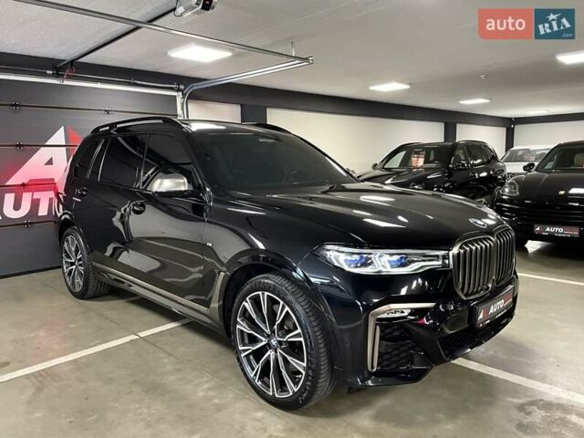 Черный БМВ X7, объемом двигателя 4.39 л и пробегом 138 тыс. км за 69700 $, фото 7 на Automoto.ua