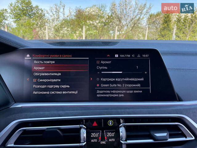 Черный БМВ X7, объемом двигателя 2.99 л и пробегом 105 тыс. км за 81100 $, фото 44 на Automoto.ua